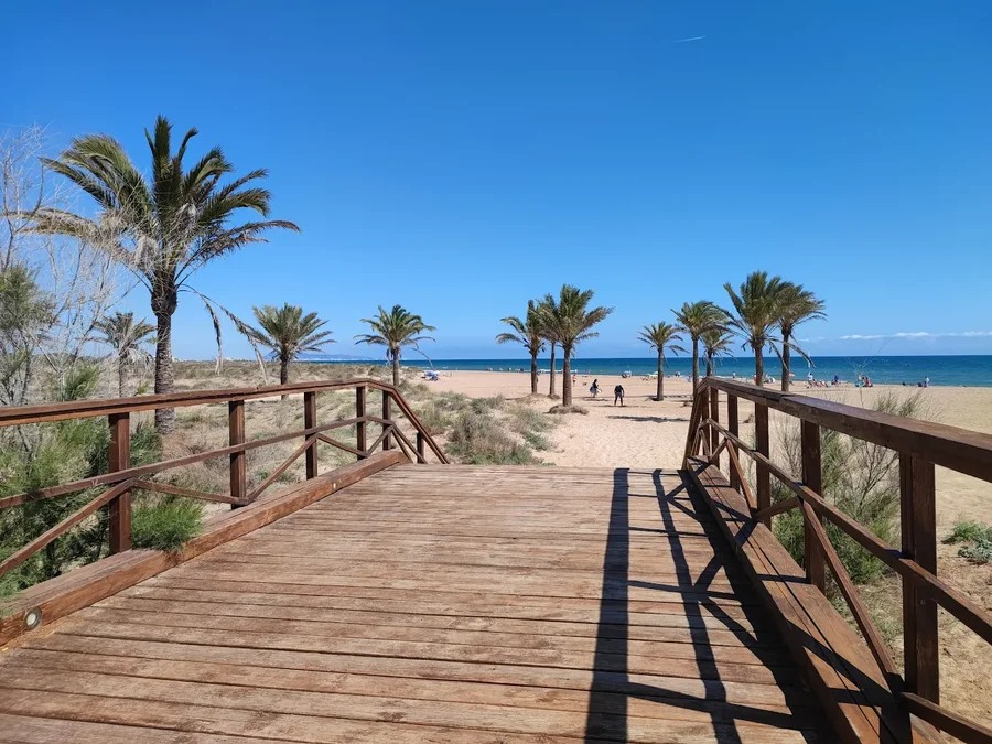Komfort direkt an der Playa Nord in Gandía