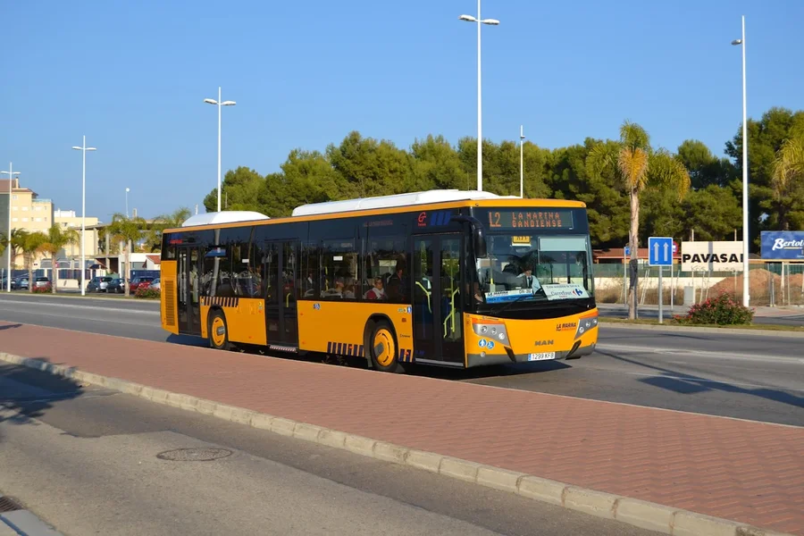 Bus La Marina in Gandía