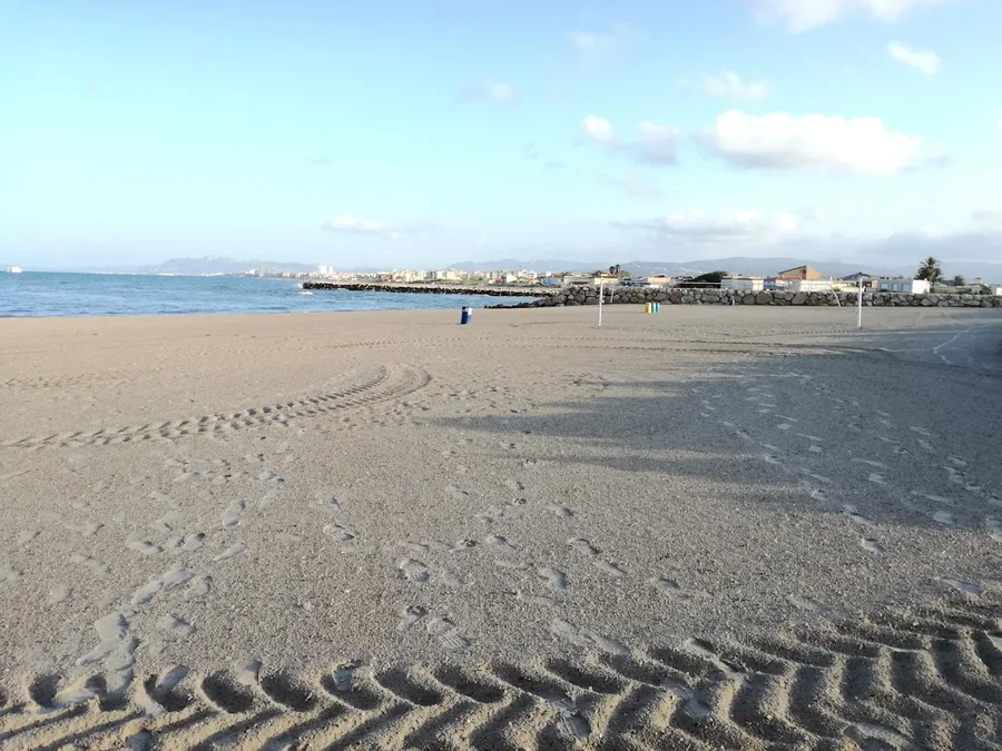 Services am Venecia-Strand in Gandía