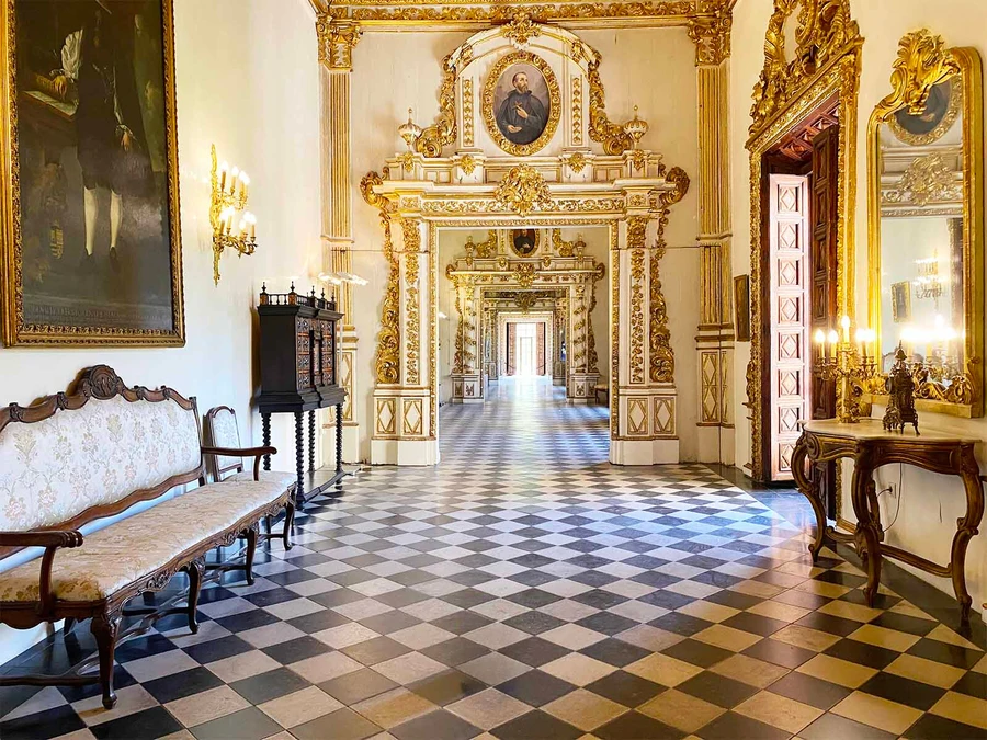 Goldene Galerie des Herzogspalasts der Borgia in Gandía
