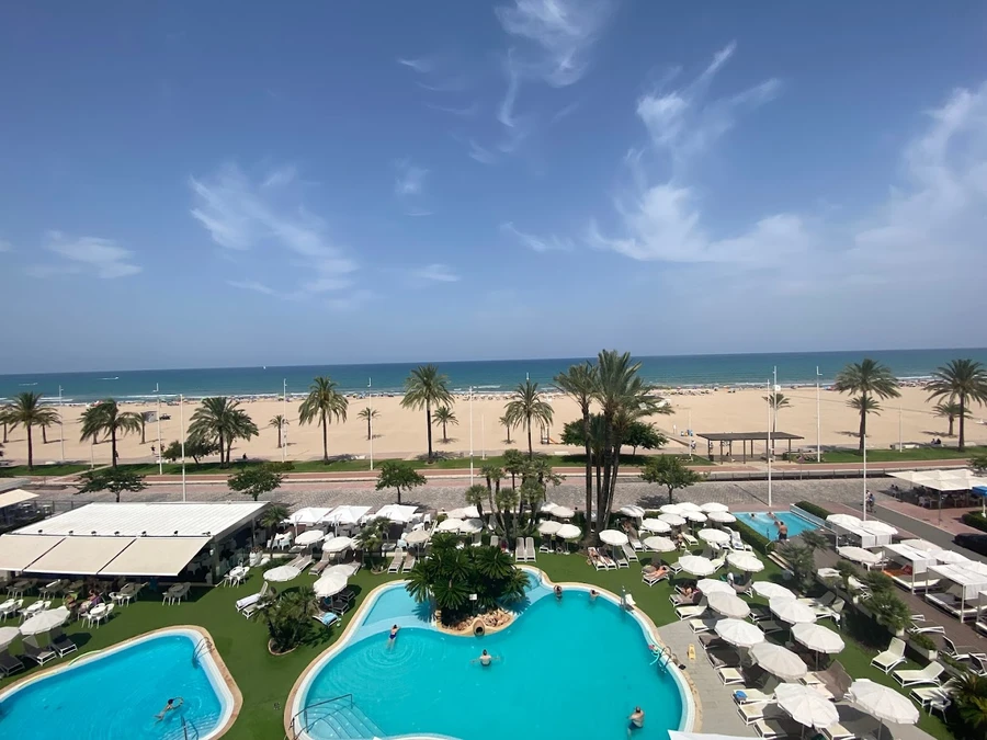 Pools des Hotels Bayren in Gandía