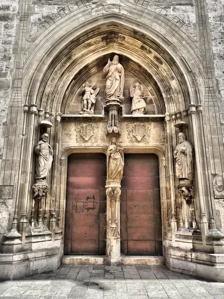 Porte des Apôtres